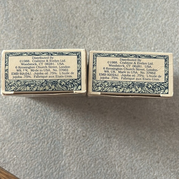 Crabtree & Evelyn Jojoba Shell Soap Vintage 1988 0.9oz Lot of 2 - Picture 4 of 9